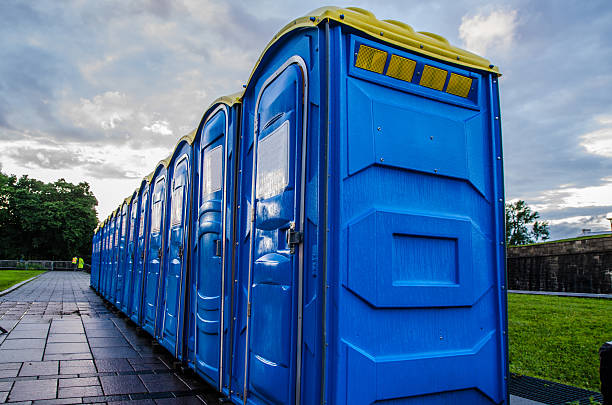 Best Luxury portable toilet rental  in Malone, FL